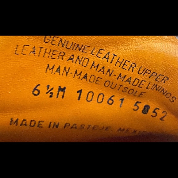 Men’s Tan Timberland Boots - Picture 2 of 4